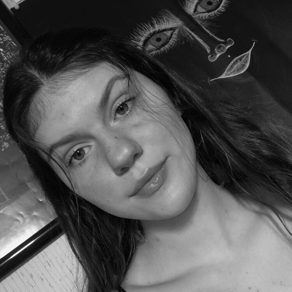 Meet your Posher, Chandler - Picture 1 of 1